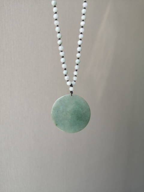 古玩玉器山水牌子拍賣，當前價格680元