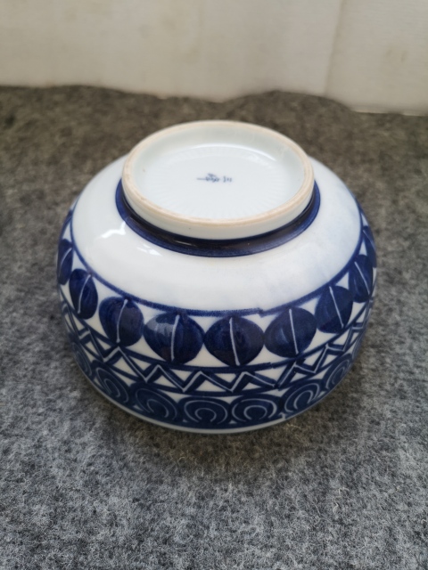 古玩陶瓷三峰款青花碗拍賣，當前價格188元