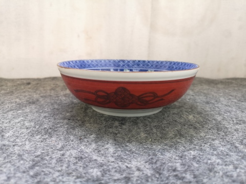 古玩陶瓷內青花花卉紋外紅釉碗拍賣,當前價格100元