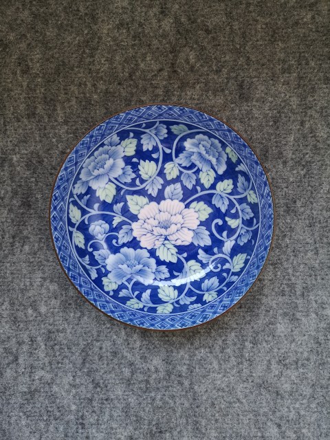 古玩陶瓷內青花花卉紋外紅釉碗拍賣,當前價格100元