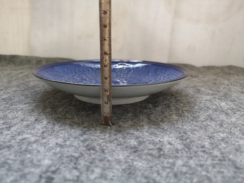 古玩陶瓷花卉紋印花藍釉盤拍賣,當前價格160元