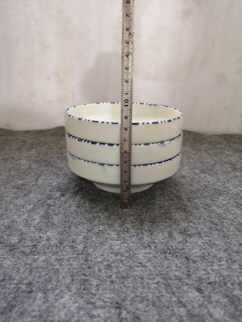 古玩陶瓷青花竹紋疊盒拍賣，當前價格160元