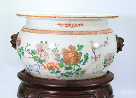 古玩陶瓷雙鋪首粉彩爐拍賣,當前價格380000元