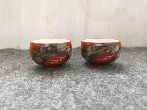 古玩陶瓷窯變紅釉杯拍賣,當前價格100元
