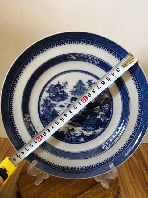 古玩陶瓷【清倉大處理】乾隆樓臺亭閣山水紋青花盤拍賣,當前價格1588元