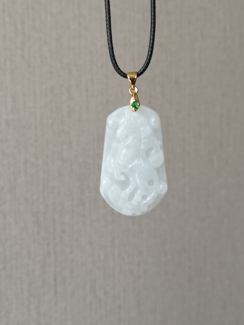 古玩玉器翡翠牌拍賣,當(dāng)前價(jià)格450元