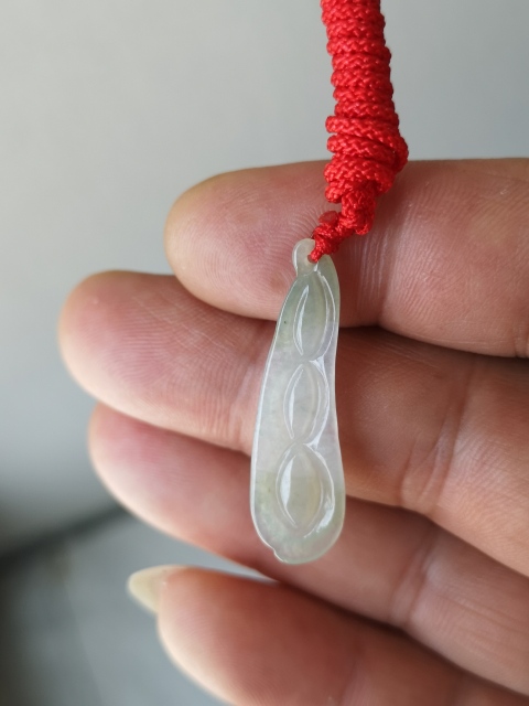古玩玉器翡翠福豆拍賣,當前價格120元