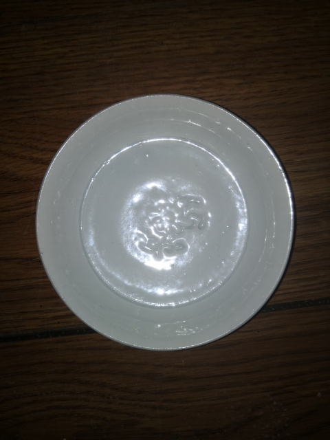 古玩陶瓷折枝花卉紋印花盤拍賣，當前價格2300元