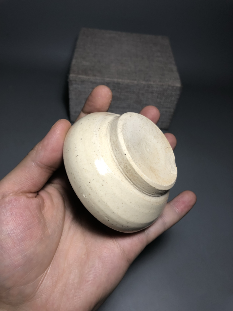 古玩陶瓷【明代】景德鎮窯系米黃釉燈盞【已經平臺保真】拍賣，當前價格999元