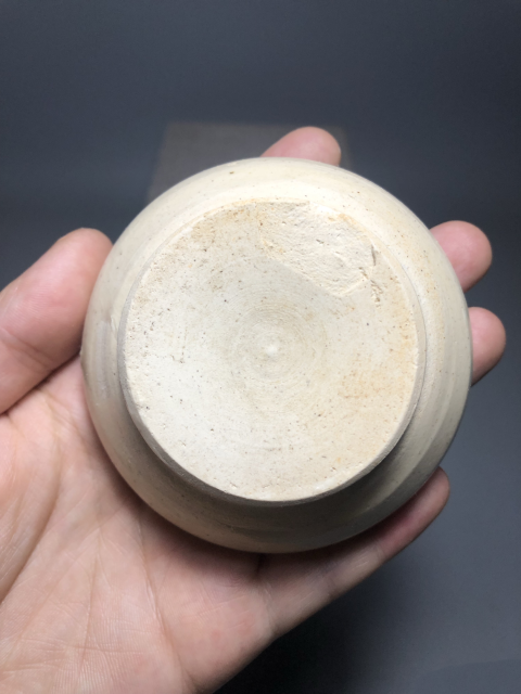 古玩陶瓷【明代】景德鎮窯系米黃釉燈盞【已經平臺保真】拍賣，當前價格999元