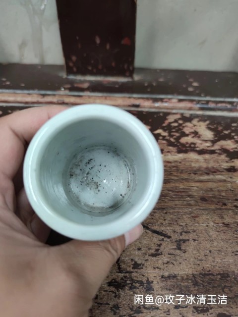 古玩陶瓷山水紋青花筆筒拍賣,當前價格1500元