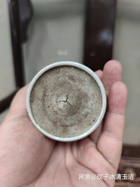 古玩陶瓷山水紋青花筆筒拍賣,當前價格1500元