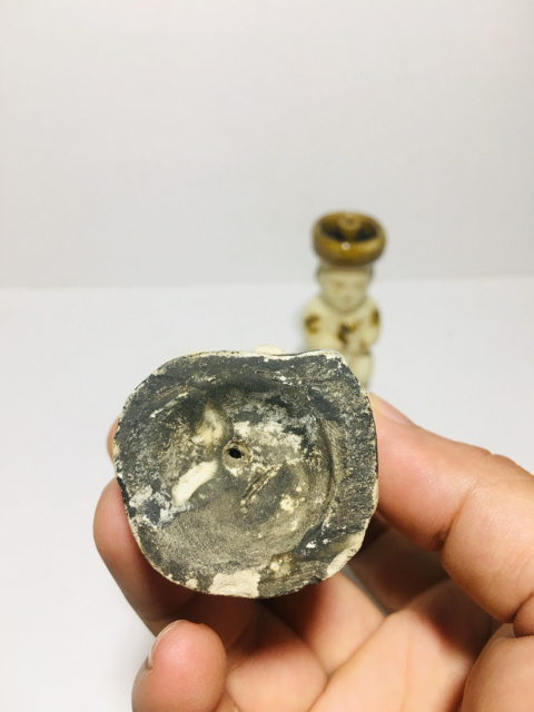 古玩陶瓷磁州窯人物燭臺一對拍賣,當前價格0元