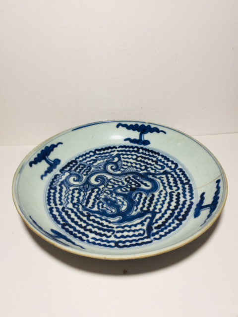 古玩陶瓷（已保真帶證書）乾隆青花夔龍紋盤拍賣，當前價格0元