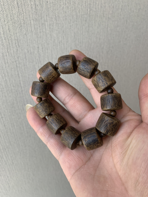 古玩雜項沉香手串拍賣,當前價格480元