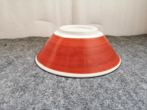 古玩陶瓷大清乾隆年制款紅釉鳳紋碗拍賣,當(dāng)前價(jià)格260元
