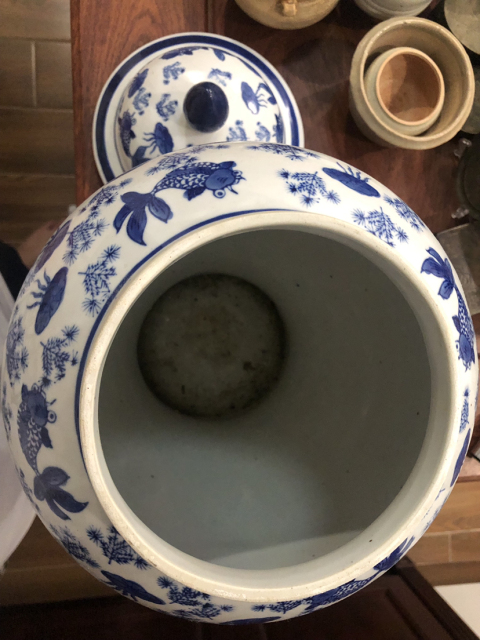 古玩陶瓷魚(yú)藻紋青花將軍罐拍賣(mài),當(dāng)前價(jià)格888元