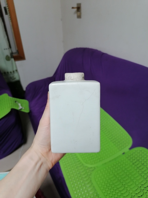古玩陶瓷清代粉青白釉茶葉罐四方瓶拍賣，當前價格880元