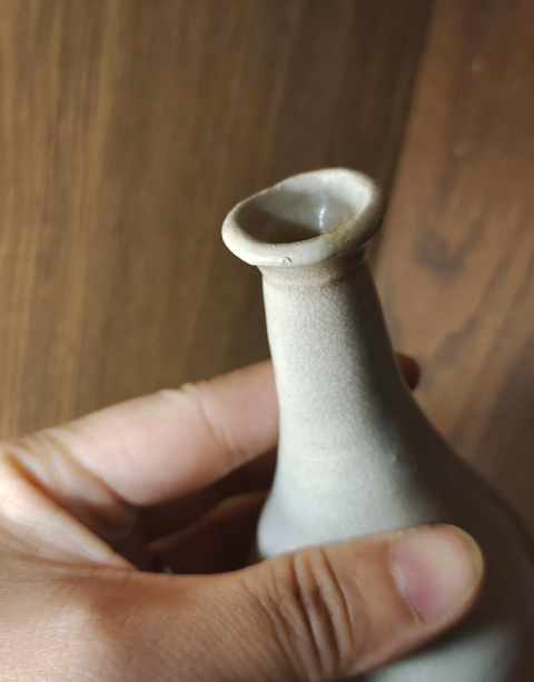 古玩陶瓷影青瓶拍賣,當(dāng)前價(jià)格6500元