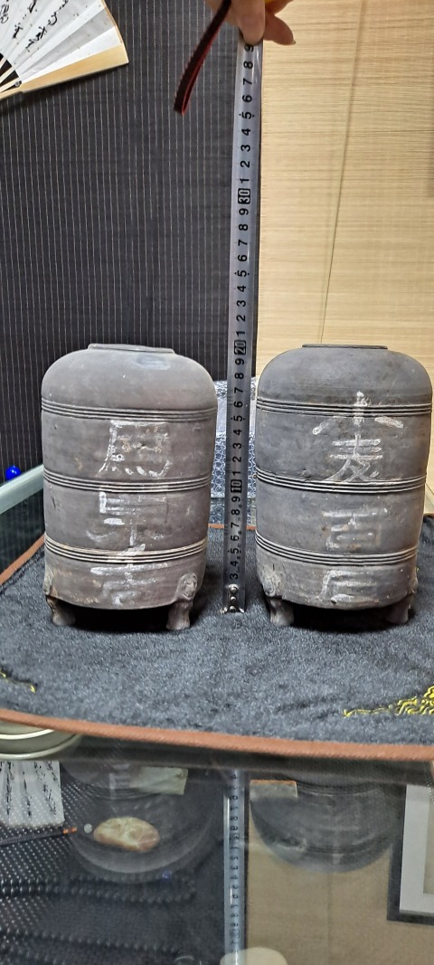 古玩陶瓷秦漢陶倉一對拍賣，當前價格6000元