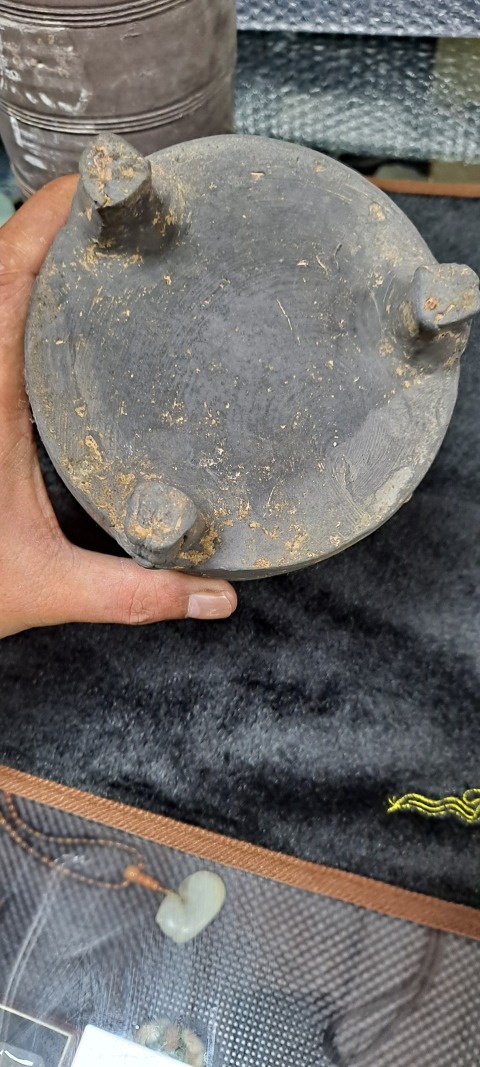古玩陶瓷秦漢陶倉一對拍賣，當前價格6000元