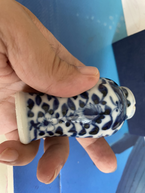 古玩陶瓷花鳥紋大口青花煙壺拍賣，當前價格2000元