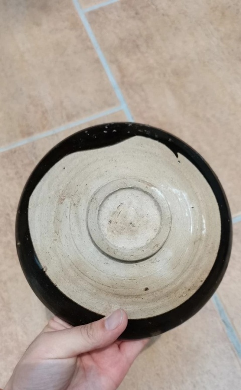 古玩陶瓷黑耀州斂口碗拍賣，當前價格1元