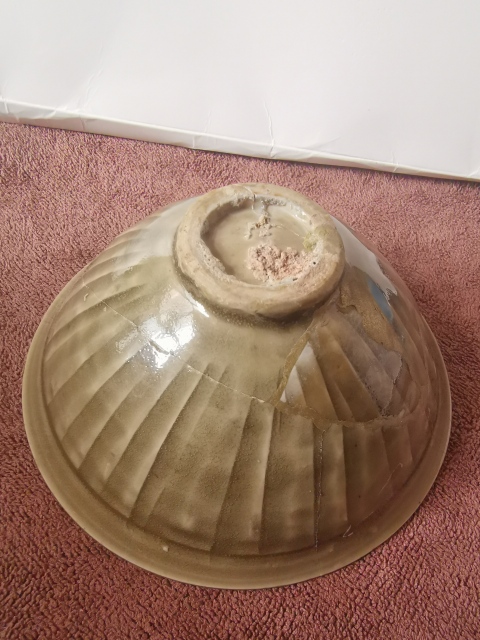 古玩陶瓷北宋,耀州窯團菊紋斗笠盞拍賣,當前價格3333元