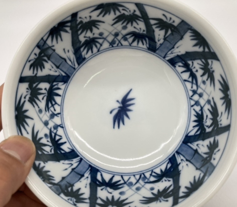 古玩陶瓷竹紋青花小碗拍賣,當前價格120元
