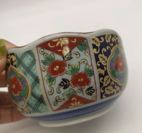 古玩陶瓷青花五彩碗拍賣,當前價格150元