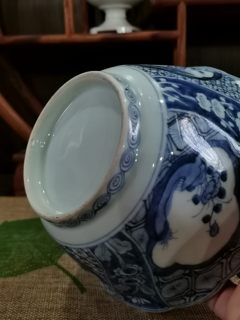古玩陶瓷【盛惠】晚清民國青花花口大碗拍賣，當前價格600元