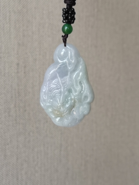 古玩玉器紫羅蘭龍牌拍賣，當前價格220元