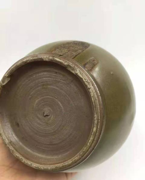 古玩陶瓷茶葉末釉天球瓶拍賣,當前價格22000元