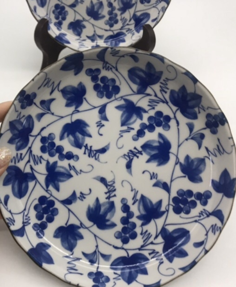 古玩陶瓷花卉紋青花盤拍賣,當(dāng)前價(jià)格198元