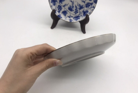 古玩陶瓷花卉紋青花盤拍賣,當(dāng)前價(jià)格198元
