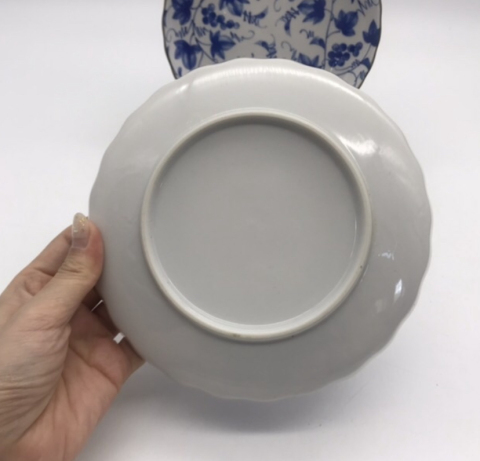 古玩陶瓷花卉紋青花盤拍賣,當(dāng)前價(jià)格198元