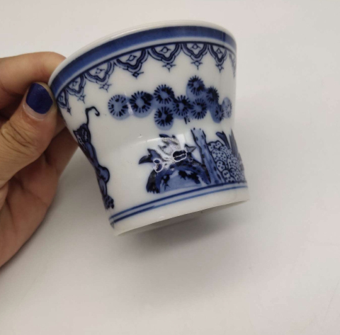 古玩陶瓷嬰戲紋青花蓋杯拍賣，當前價格220元