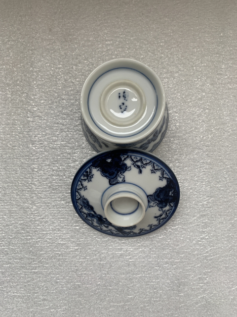 古玩陶瓷嬰戲紋青花蓋杯拍賣，當前價格220元