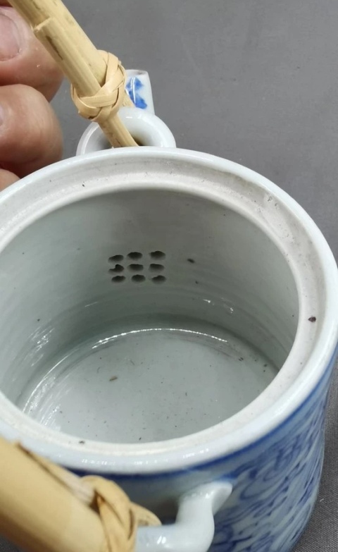 古玩陶瓷清晚期青花壺拍賣，當前價格1000元
