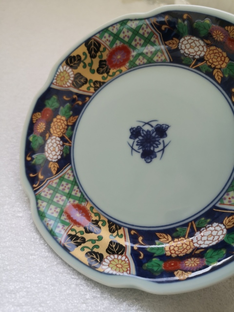 古玩陶瓷青花加彩描金盤拍賣，當(dāng)前價格150元