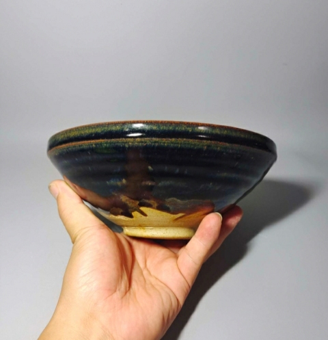 古玩陶瓷黑釉折沿碗拍賣，當(dāng)前價格3999元