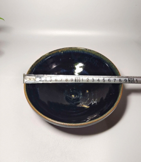 古玩陶瓷黑釉折沿碗拍賣，當(dāng)前價格3999元