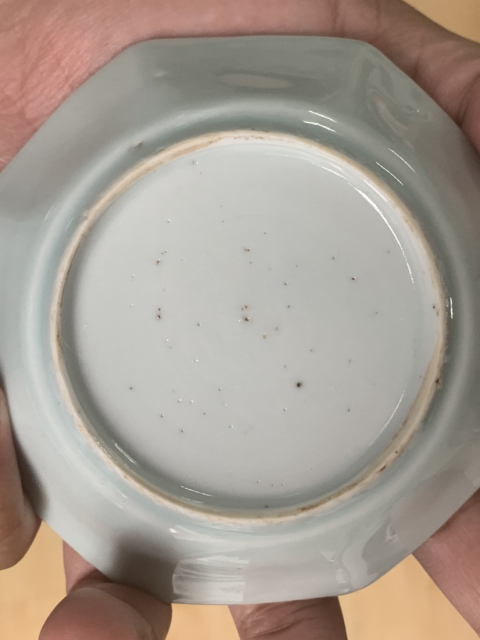 古玩陶瓷花卉紋青花八角盤拍賣,當(dāng)前價格688元