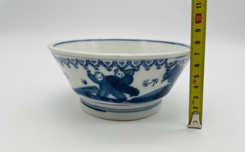 古玩陶瓷嬰戲紋青花小碗拍賣,當前價格198元