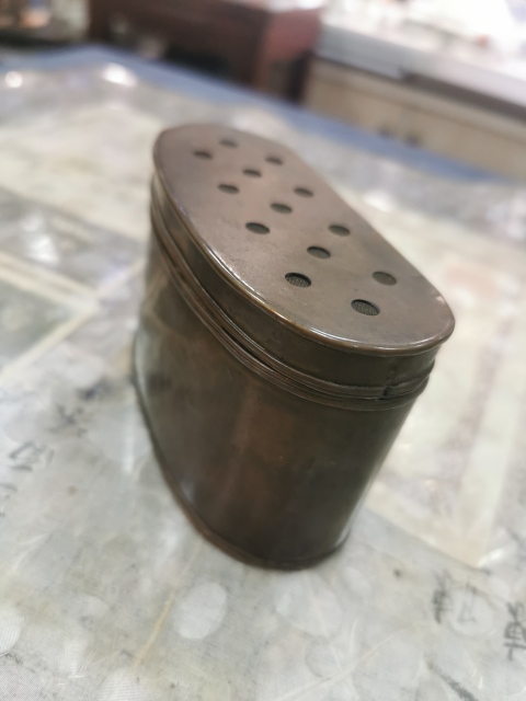 古玩雜項銅盒拍賣,當前價格388元