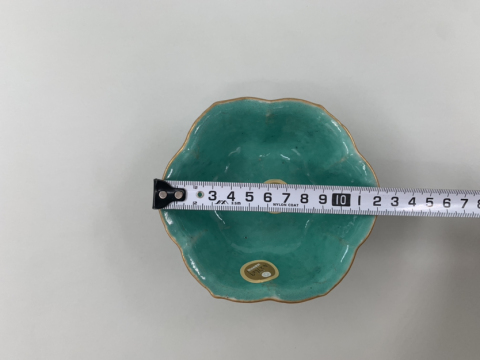 古玩陶瓷清 同治·綠松石釉地粉彩纏枝花卉紋碗拍賣，當前價格2800元