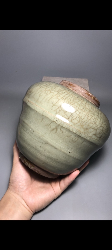 古玩陶瓷清早期?龍泉哥釉罐拍賣，當前價格240元