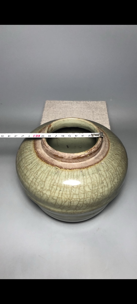 古玩陶瓷清早期?龍泉哥釉罐拍賣，當前價格240元
