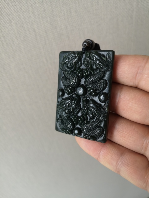 古玩玉器龍牌拍賣,當前價格480元