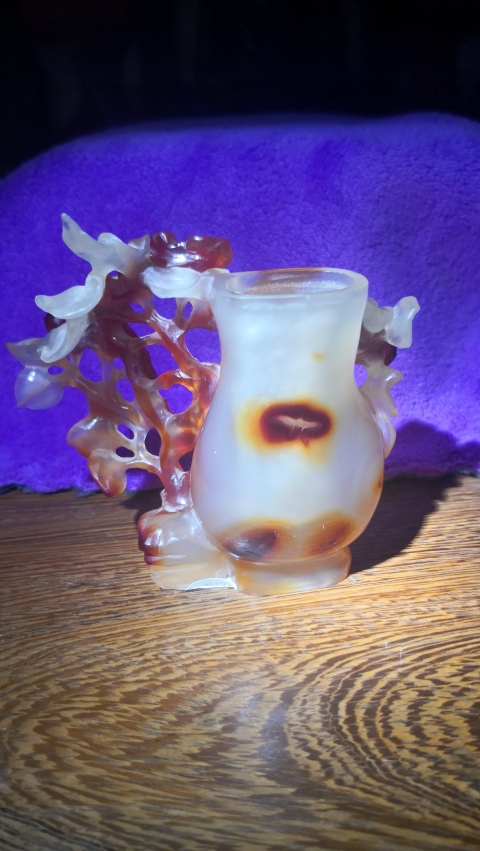 古玩玉器清末民初.俏色瑪瑙筆筒拍賣,當前價格3800元